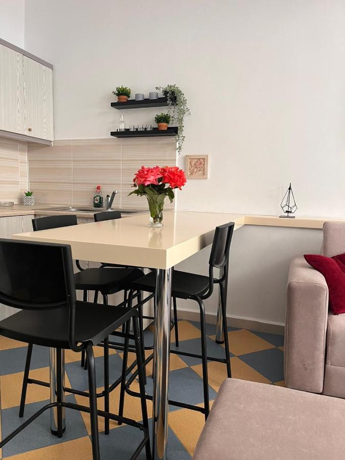 Apartament Kostas